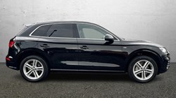 2017 (67) AUDI Q5 2.0 TDI Quattro S Line 5dr S Tronic 3382862