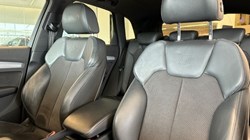 2017 (67) AUDI Q5 2.0 TDI Quattro S Line 5dr S Tronic 3382887