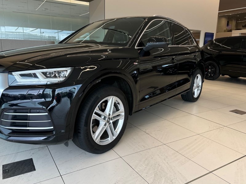 2017 (67) AUDI Q5 2.0 TDI Quattro S Line 5dr S Tronic 3382895