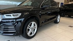 2017 (67) AUDI Q5 2.0 TDI Quattro S Line 5dr S Tronic 3382895
