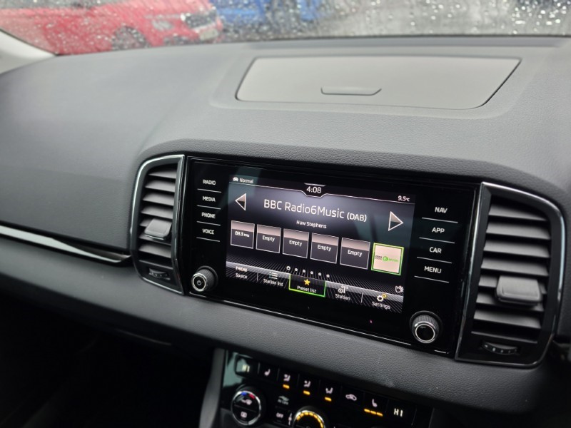 2023 (72) SKODA KAROQ 2.0 TDI [150] SE L 4x4 5dr DSG 5975607