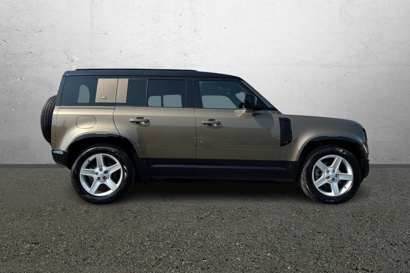 2023 (23) LAND ROVER DEFENDER 3.0 D250 X-Dynamic SE 110 5dr Auto [7 Seat] 3387330