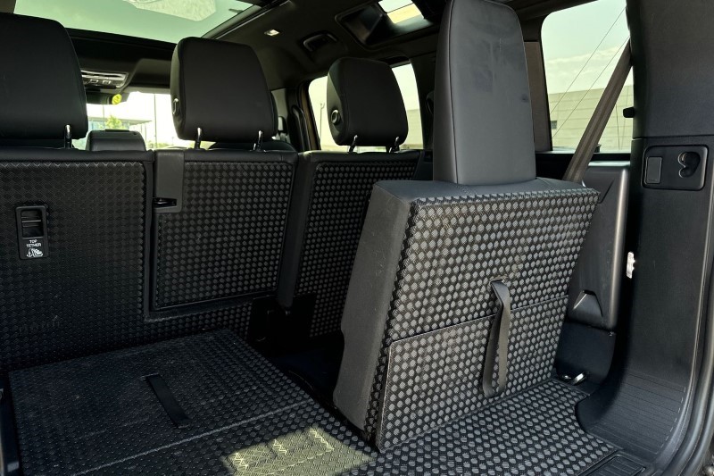 2023 (23) LAND ROVER DEFENDER 3.0 D250 X-Dynamic SE 110 5dr Auto [7 Seat] 3387360