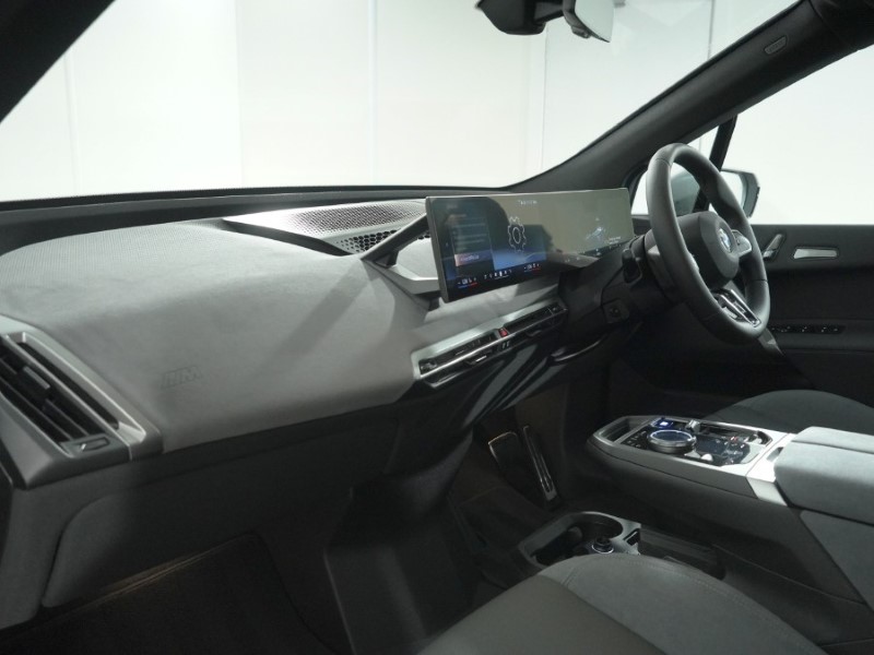  BMW iX 300kW xDrive45 M Sport 101kWh 5dr Auto 5823123