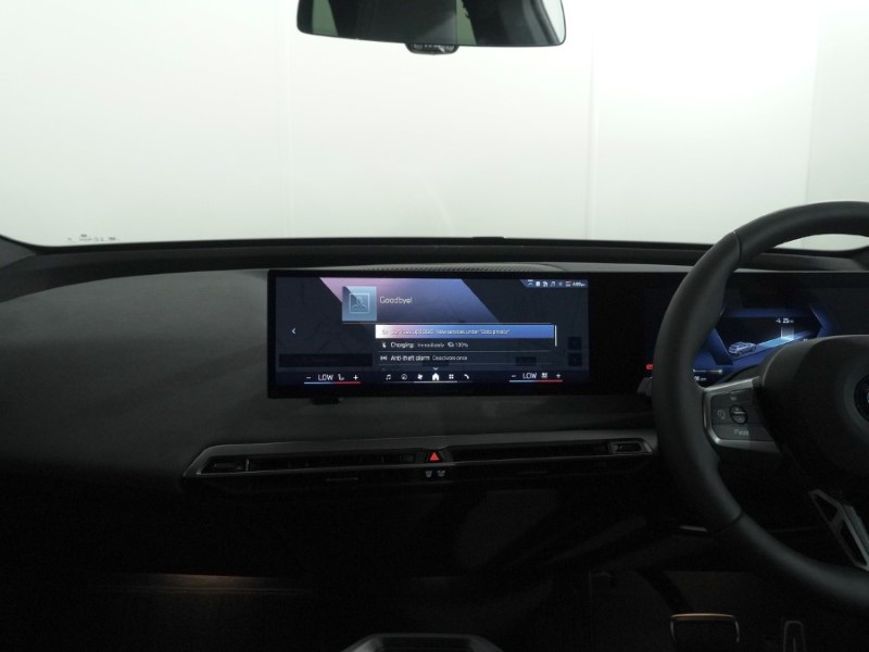  BMW iX 300kW xDrive45 M Sport 101kWh 5dr Auto 5823136