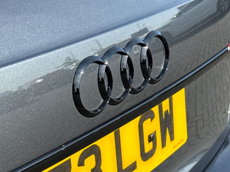 2023 (73) AUDI A4 35 TFSI Black Edition 5dr S Tronic 3455867