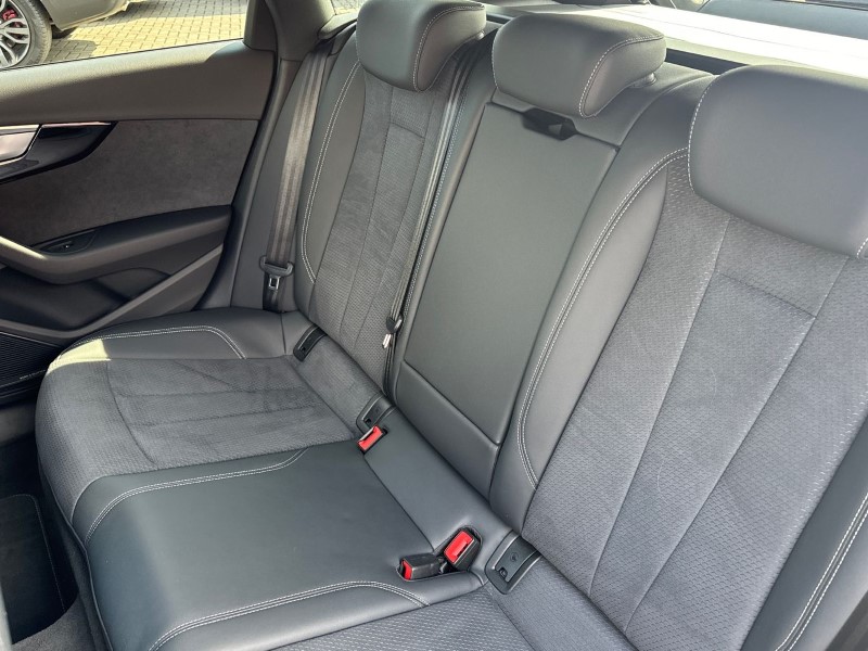 2023 (73) AUDI A4 35 TFSI Black Edition 5dr S Tronic 3455856