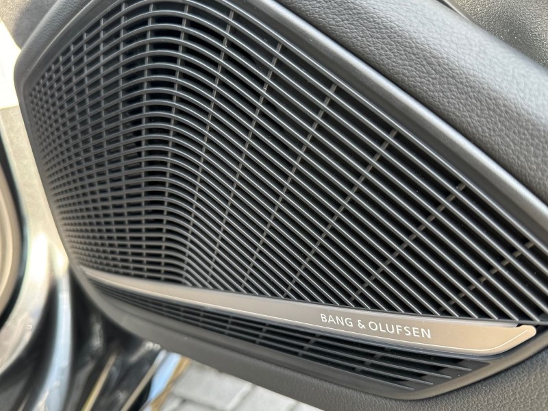 2023 (73) AUDI A4 35 TFSI Black Edition 5dr S Tronic 3455837