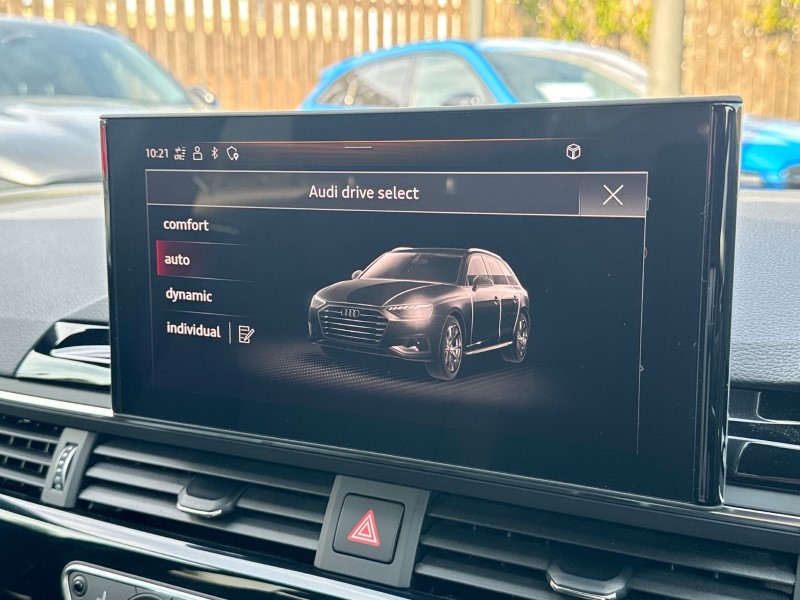 2023 (73) AUDI A4 35 TFSI Black Edition 5dr S Tronic 3455851