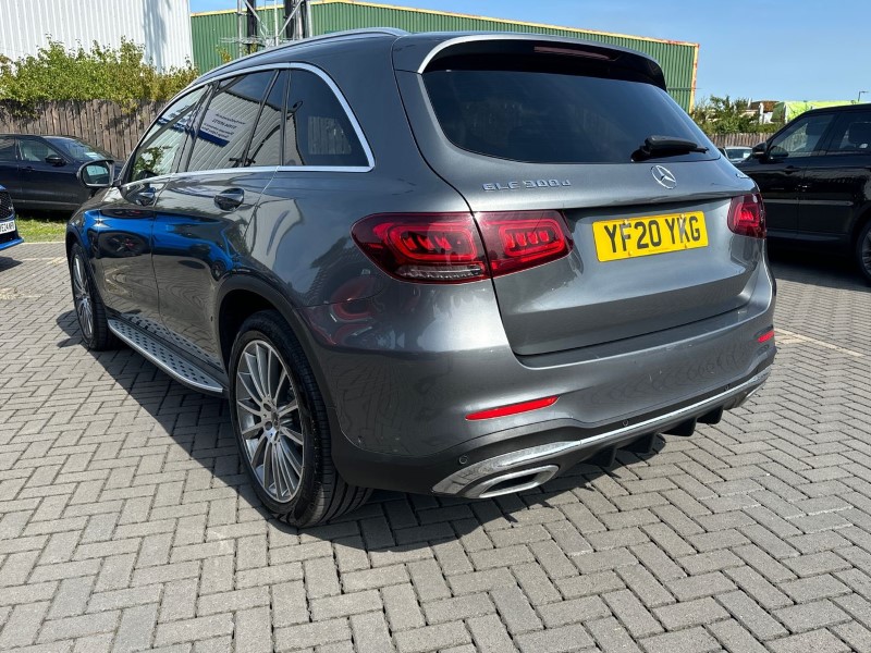 2020 (20) MERCEDES-BENZ GLC 300d 4Matic AMG Line Premium 5dr 9G-Tronic 3375241