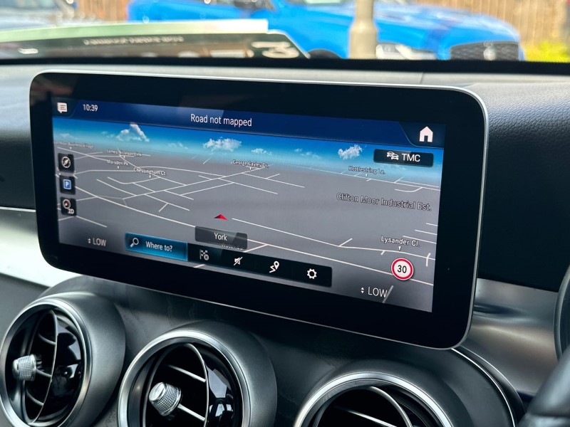 2020 (20) MERCEDES-BENZ GLC 300d 4Matic AMG Line Premium 5dr 9G-Tronic 3375221