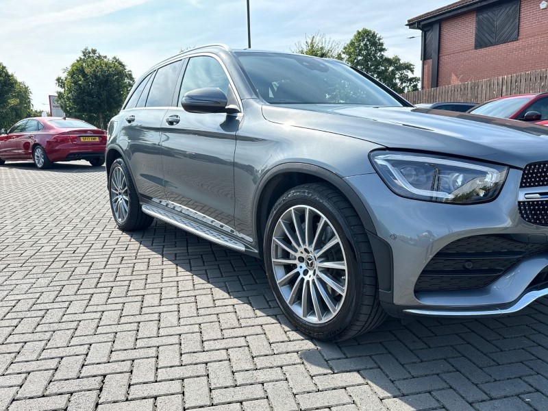2020 (20) MERCEDES-BENZ GLC 300d 4Matic AMG Line Premium 5dr 9G-Tronic 3375239