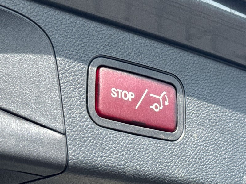 2020 (20) MERCEDES-BENZ GLC 300d 4Matic AMG Line Premium 5dr 9G-Tronic 3375234