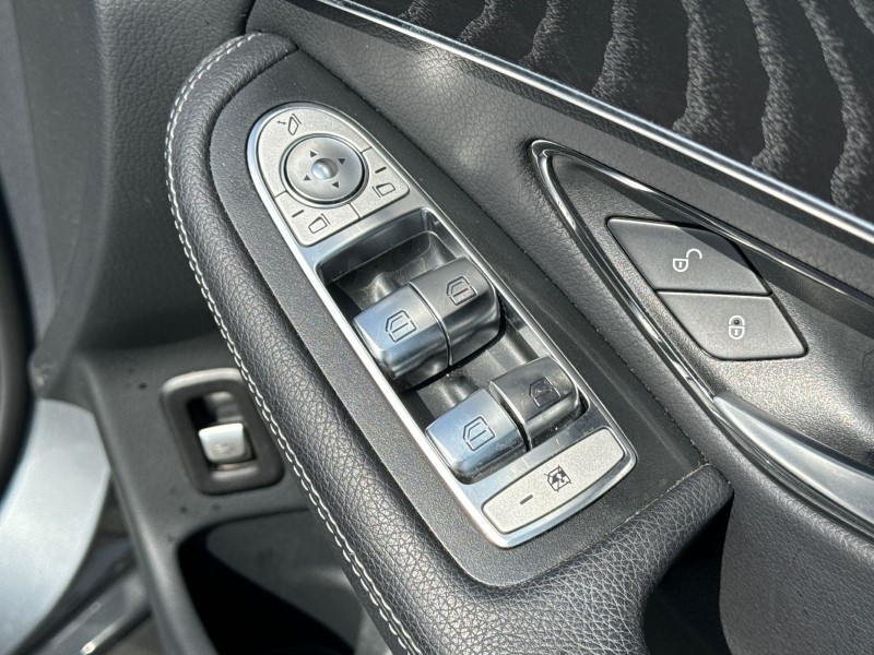 2020 (20) MERCEDES-BENZ GLC 300d 4Matic AMG Line Premium 5dr 9G-Tronic 3375212