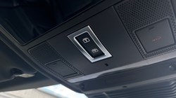 2022 (72) LAND ROVER RANGE ROVER EVOQUE 2.0 D200 R-Dynamic SE 5dr Auto 3398863