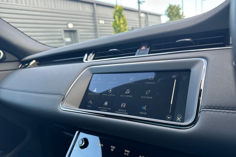 2022 (72) LAND ROVER RANGE ROVER EVOQUE 2.0 D200 R-Dynamic SE 5dr Auto 3398864