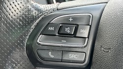 2020 (70) MG MOTOR UK HS 1.5 T-GDI Exclusive 5dr 3380378