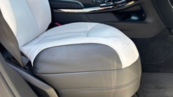 2025 (25) LAND ROVER RANGE ROVER SPORT 3.0 D300 Dynamic SE 5dr Auto 5129462