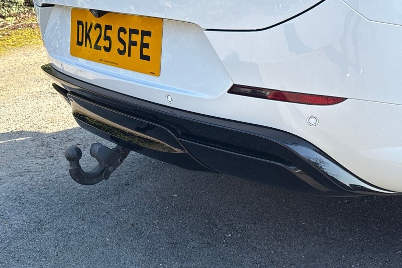 2025 (25) LAND ROVER RANGE ROVER SPORT 3.0 D300 Dynamic SE 5dr Auto 5129459