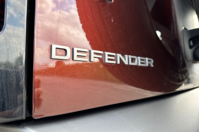 2023 (23) LAND ROVER DEFENDER 3.0 D300 X-Dynamic SE 130 5dr Auto [8 Seat] 3398941