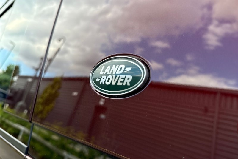 2023 (23) LAND ROVER DEFENDER 3.0 D300 X-Dynamic SE 130 5dr Auto [8 Seat] 3398946