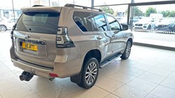 2022 (22) TOYOTA LAND CRUISER 2.8 D-4D 204 Invincible 5dr Auto 7 Seats 3427924