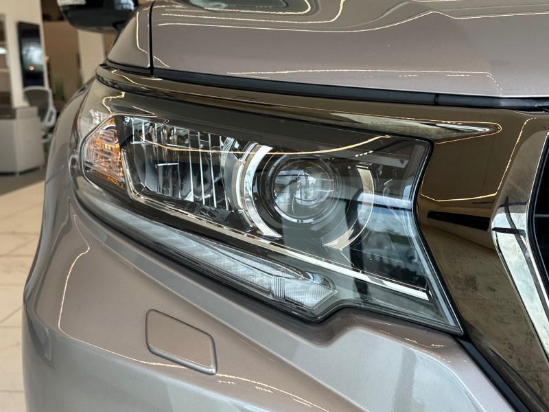 2022 (22) TOYOTA LAND CRUISER 2.8 D-4D 204 Invincible 5dr Auto 7 Seats 3427915