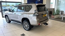2022 (22) TOYOTA LAND CRUISER 2.8 D-4D 204 Invincible 5dr Auto 7 Seats 3427923