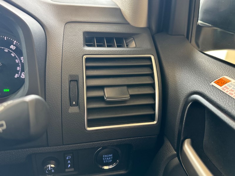 2022 (22) TOYOTA LAND CRUISER 2.8 D-4D 204 Invincible 5dr Auto 7 Seats 3427907