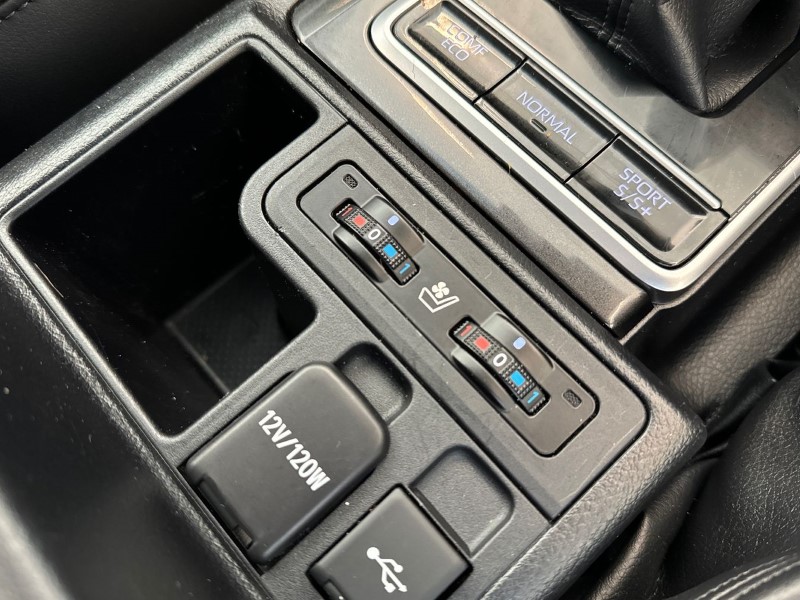 2022 (22) TOYOTA LAND CRUISER 2.8 D-4D 204 Invincible 5dr Auto 7 Seats 3427906