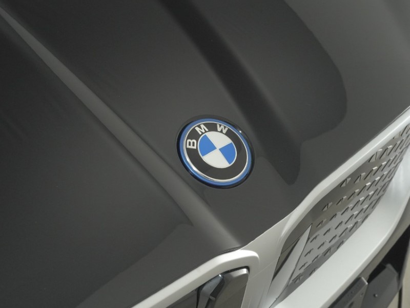  BMW iX2 150kW eDrive20 M Sport 65kWh 5dr Auto 5908463