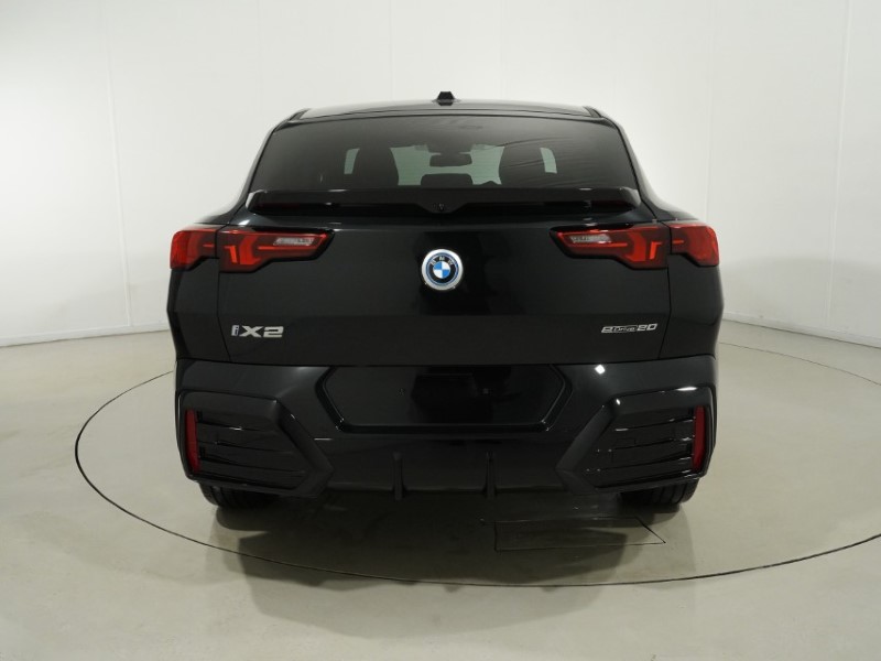  BMW iX2 150kW eDrive20 M Sport 65kWh 5dr Auto 5908444