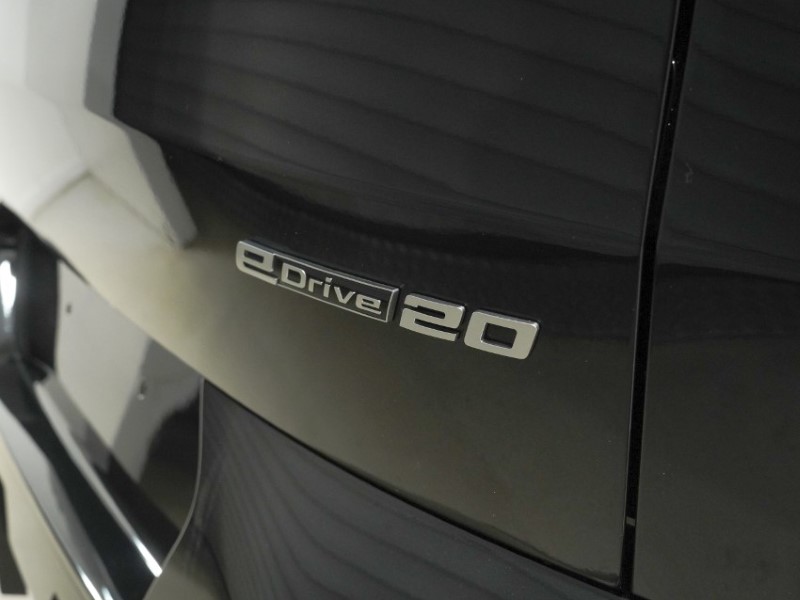  BMW iX2 150kW eDrive20 M Sport 65kWh 5dr Auto 5908453
