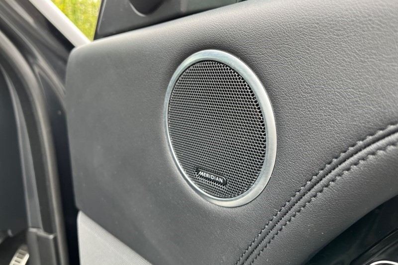 2021 (21) LAND ROVER RANGE ROVER 3.0 D300 Westminster Black 4dr Auto 3448648