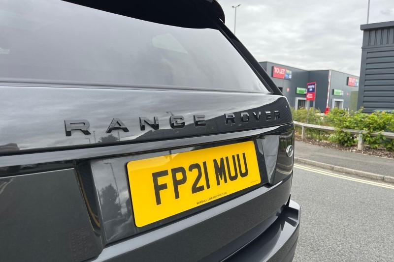 2021 (21) LAND ROVER RANGE ROVER 3.0 D300 Westminster Black 4dr Auto 3448676