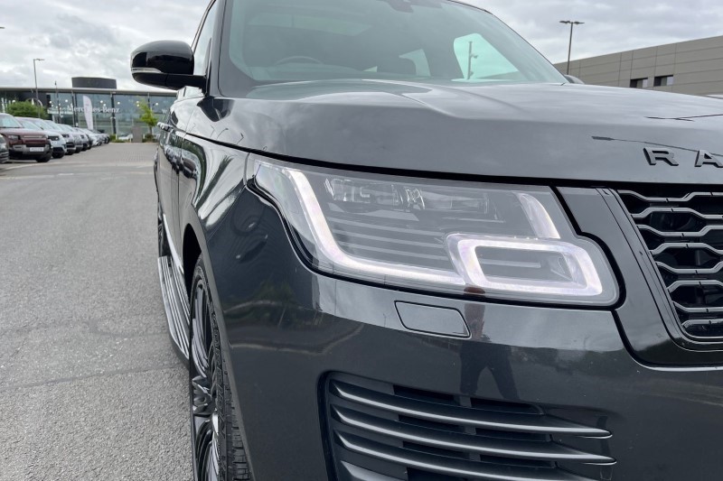 2021 (21) LAND ROVER RANGE ROVER 3.0 D300 Westminster Black 4dr Auto 3448673