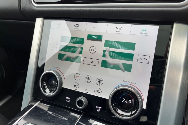 2021 (21) LAND ROVER RANGE ROVER 3.0 D300 Westminster Black 4dr Auto 3448662