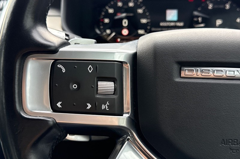 2021 (21) LAND ROVER DISCOVERY 3.0 D250 R-Dynamic S 5dr Auto 5155924