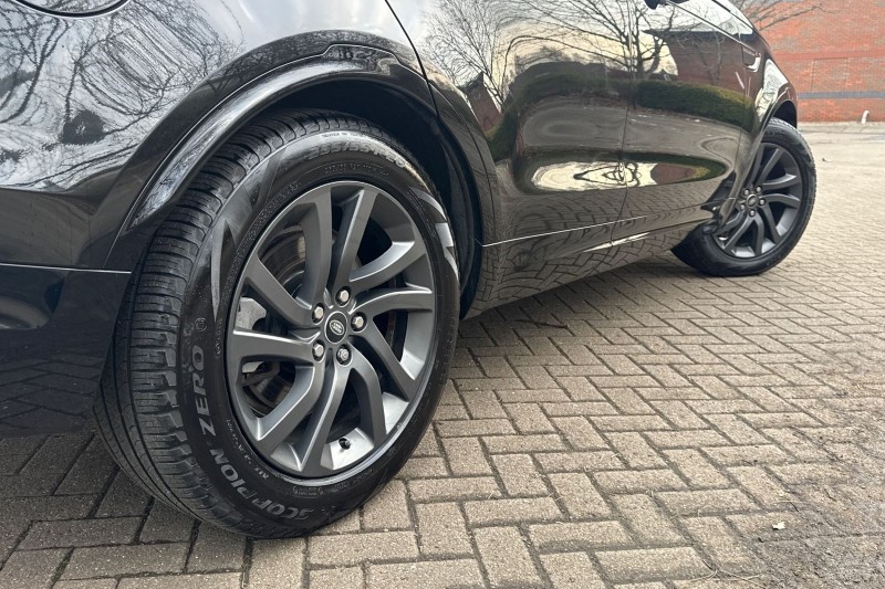 2021 (21) LAND ROVER DISCOVERY 3.0 D250 R-Dynamic S 5dr Auto 5155943