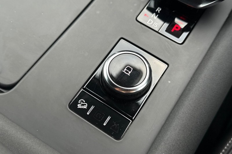 2021 (21) LAND ROVER DISCOVERY 3.0 D250 R-Dynamic S 5dr Auto 5155932