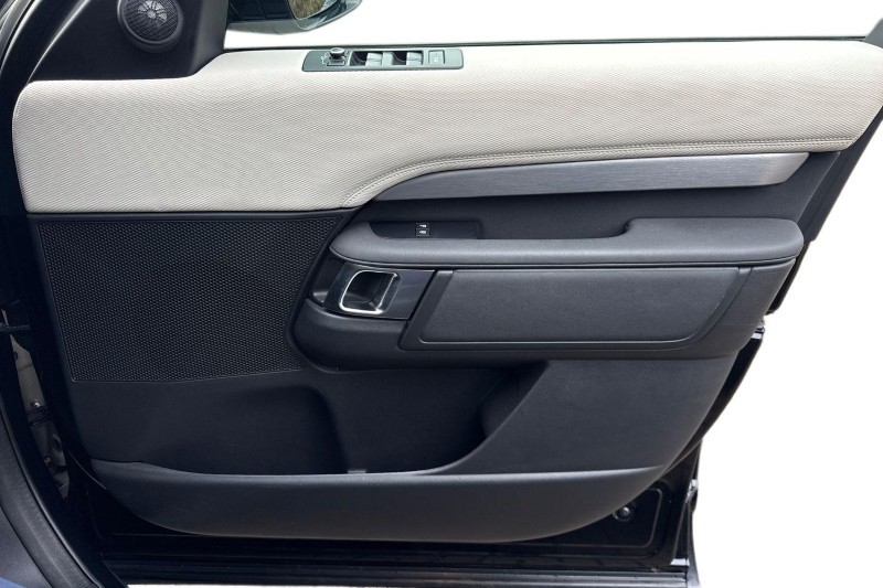 2021 (21) LAND ROVER DISCOVERY 3.0 D250 R-Dynamic S 5dr Auto 5155918