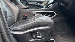 2022 (22) JAGUAR F-PACE 2.0 D200 R-Dynamic SE 5dr Auto AWD 5118573