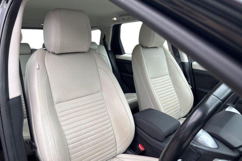 2020 (70) LAND ROVER DISCOVERY SPORT 2.0 D180 S 5dr Auto 5123060