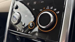 2020 (70) LAND ROVER DISCOVERY SPORT 2.0 D180 S 5dr Auto 5123069