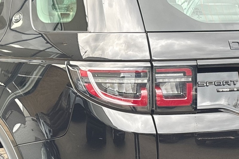 2020 (70) LAND ROVER DISCOVERY SPORT 2.0 D180 S 5dr Auto 5123053