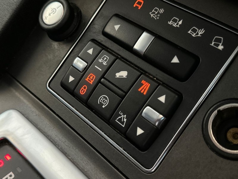 2016 (66) LAND ROVER DISCOVERY 3.0 SDV6 Graphite 5dr Auto 3405398