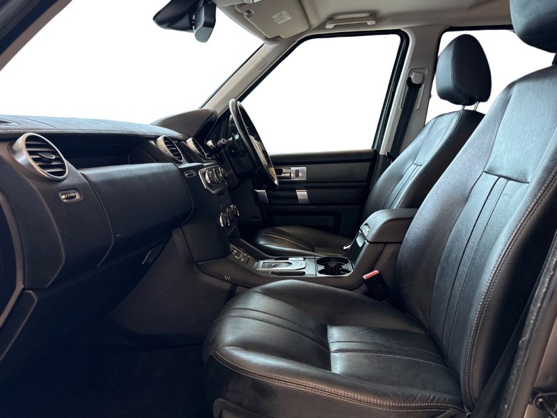 2016 (66) LAND ROVER DISCOVERY 3.0 SDV6 Graphite 5dr Auto 3405376