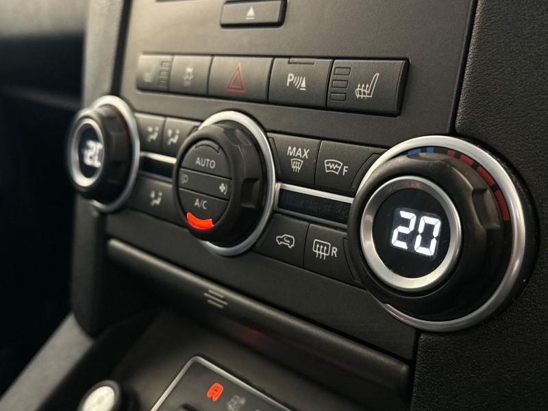 2016 (66) LAND ROVER DISCOVERY 3.0 SDV6 Graphite 5dr Auto 3405397