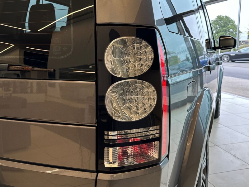 2016 (66) LAND ROVER DISCOVERY 3.0 SDV6 Graphite 5dr Auto 3405413