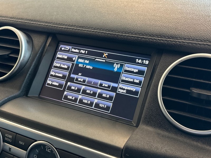 2016 (66) LAND ROVER DISCOVERY 3.0 SDV6 Graphite 5dr Auto 3405396